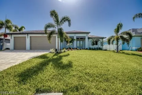 3935 SW 17th Pl, Cape Coral, FL 33914