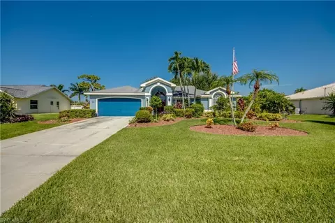 4600 SW 5th Pl, Cape Coral, FL 33914