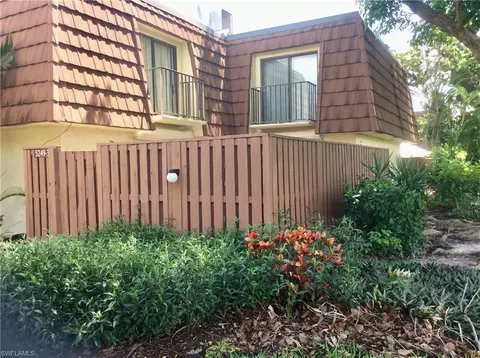 5249 Cedarbend Dr #3, Fort Myers, FL 33919