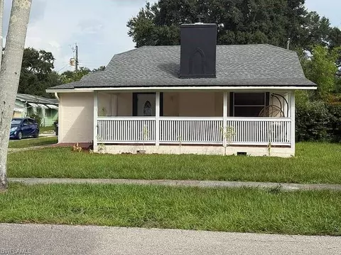3516 E Riverside Dr, Fort Myers, FL 33916