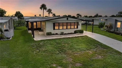 16209 Asheboro Ct, Fort Myers, FL 33908
