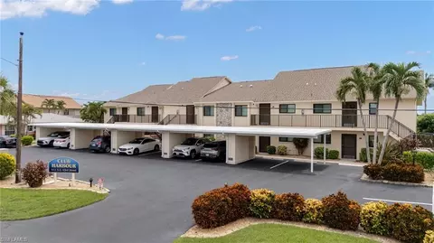 511 SE 43rd St #203, Cape Coral, FL 33904