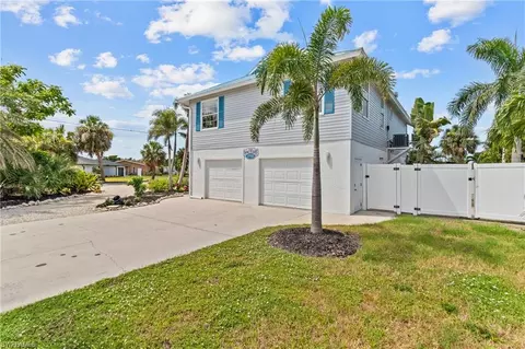 17750 Rebecca Ave, Fort Myers Beach, FL 33931