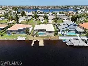702 SW 52nd St, Cape Coral, FL 33914