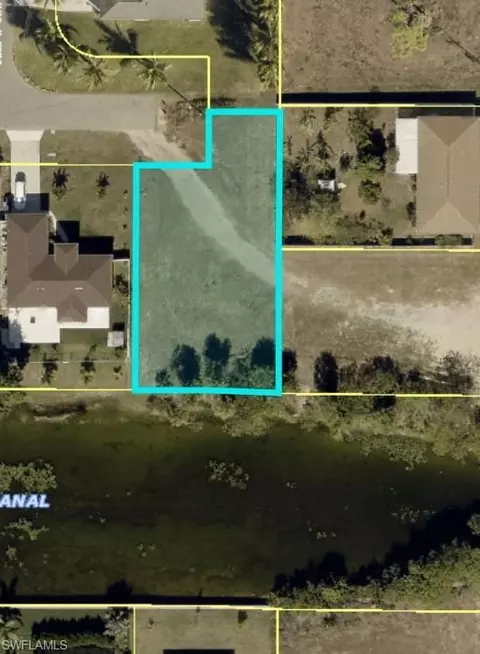722 NE 12th St, Cape Coral, FL 33909