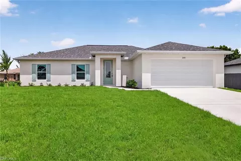 2715 NW 23rd Ave, Cape Coral, FL 33993