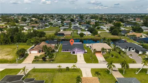 2704 SW 2nd Pl, Cape Coral, FL 33914