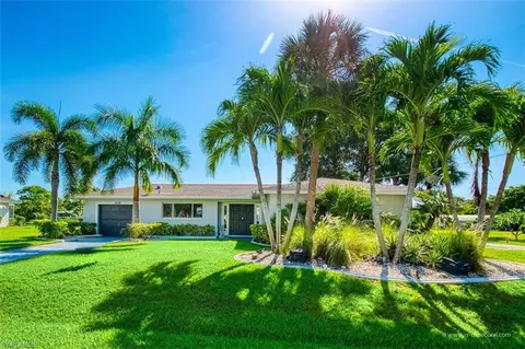 5135 Rutland Ct, Cape Coral, FL 33904