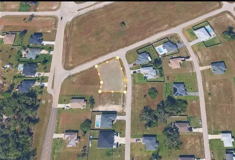 2602 NW 15th Pl, Cape Coral, FL 33993