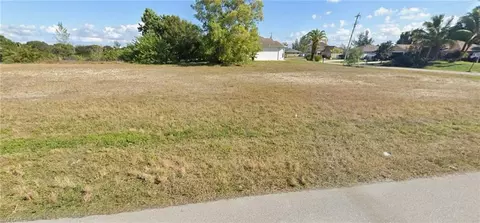 2519 NW 9th Ave, Cape Coral, FL 33993
