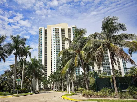 3000 Oasis Grand Blvd #505, Fort Myers, FL 33916