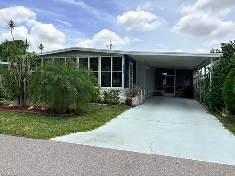 2777 Indianwood Dr, North Fort Myers, FL 33917