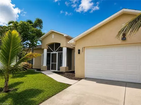 200 NW 7th Ter, Cape Coral, FL 33993