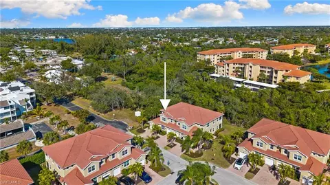 5790 Harbour Club Rd #201, Fort Myers, FL 33919