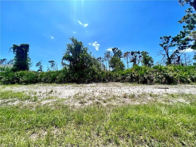 228 Fairway Rd, Rotonda West, FL 33947