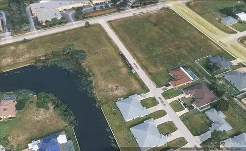 500 SW 8th Pl, Cape Coral, FL 33991