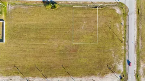 1614 NE Juanita Pl, Cape Coral, FL 33909