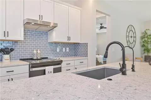 Kitchen - 17157 Oakstead Dr, Alva, FL 33920 photo 2 of 8