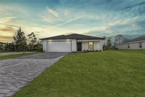 6032 Stratton Rd, Fort Myers, FL 33905