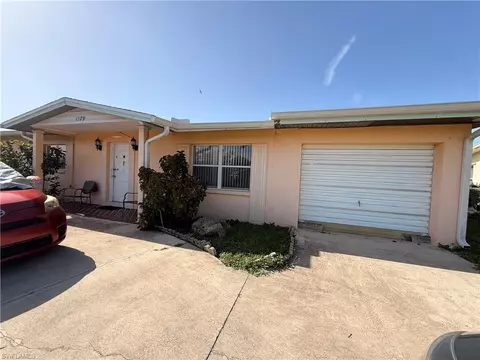 1379 Golf Dr, Fort Myers, FL 33919