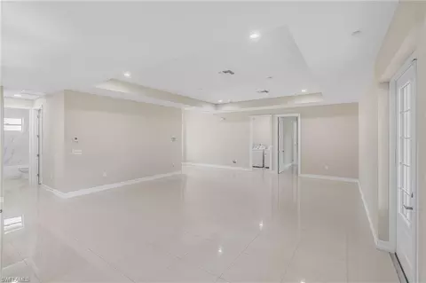 Living - 335 4th Ave, Labelle, FL 33935 photo 3 of 7