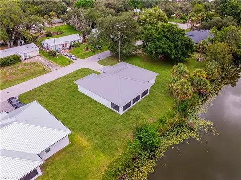 View/Area - 335 4th Ave, Labelle, FL 33935 photo 3 of 9
