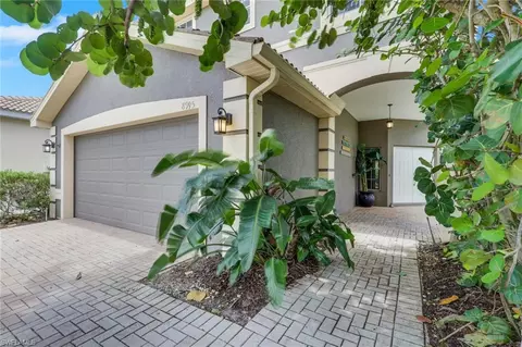 8995 Spring Mountain Way, Fort Myers, FL 33908