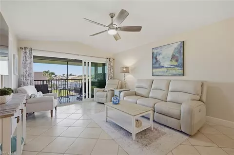 808 Cape Coral Pkwy W #201, Cape Coral, FL 33914