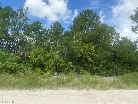 11810 Shawnee Rd, Lehigh Acres, FL 33913