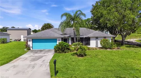 1529 Crestwood Cir W, Lehigh Acres, FL 33936