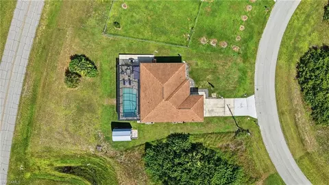 View/Area - 3017 Iris Cir, Labelle, FL 33935 photo 5 of 9