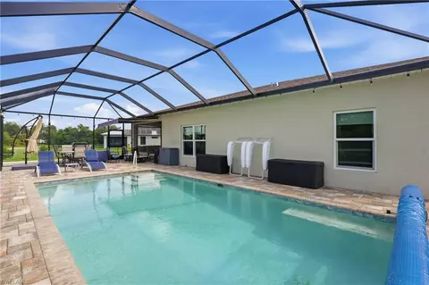 Exterior - 3017 Iris Cir, Labelle, FL 33935 photo 7 of 14