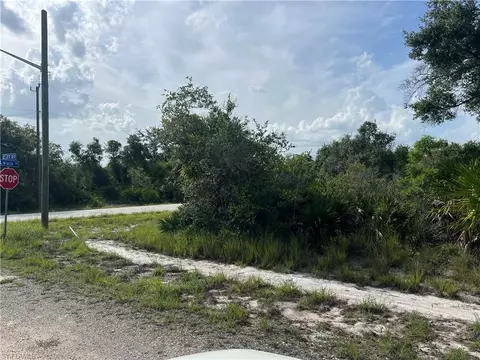 4183 E 27th St, Alva, FL 33920 photo 8