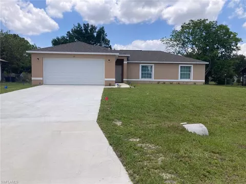 117 NE 7th Ave, Cape Coral, FL 33909