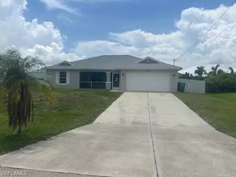 3208 NE 14th Ct, Cape Coral, FL 33909