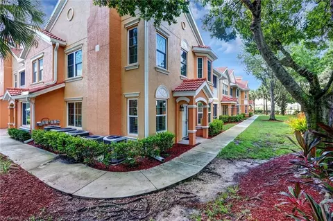 1750 Concordia Lake Cir #101, Cape Coral, FL 33909