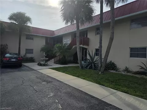198 Joel Blvd #7, Lehigh Acres, FL 33936