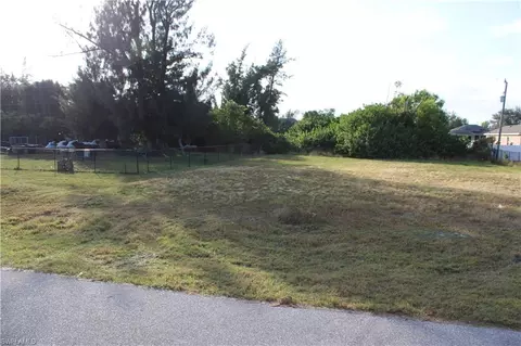 1634 NW 1st Ave, Cape Coral, FL 33993