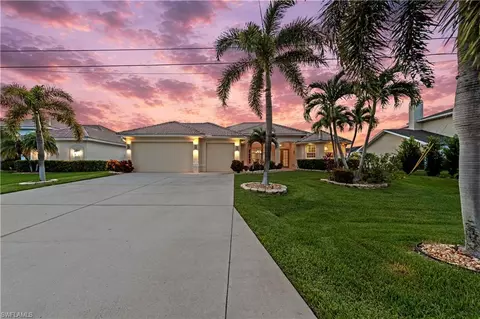 2506 Retunda Pkwy W, Cape Coral, FL 33904