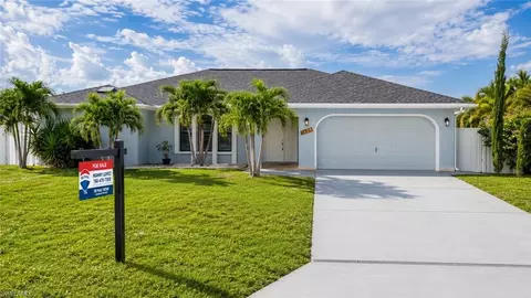 1520 SE 20th Ct, Cape Coral, FL 33990