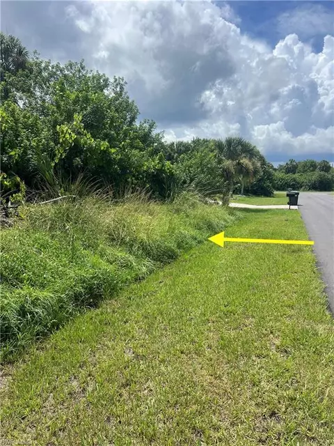 4240 Kilpatrick St, Port Charlotte, FL 33948