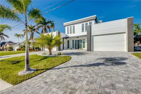 5306 Sands Blvd, Cape Coral, FL 33914