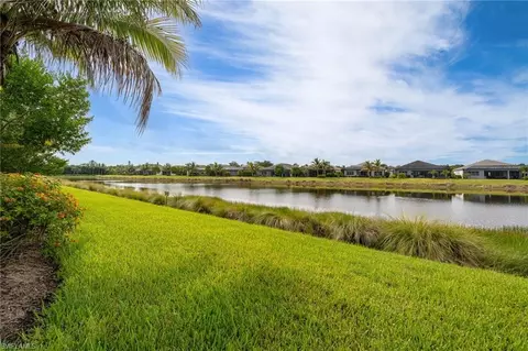 Exterior - 11523 Jacaranda Dr, Naples, FL 34120 photo 5 of 12