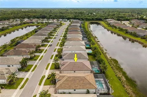 View/Area - 11523 Jacaranda Dr, Naples, FL 34120 photo 4 of 7