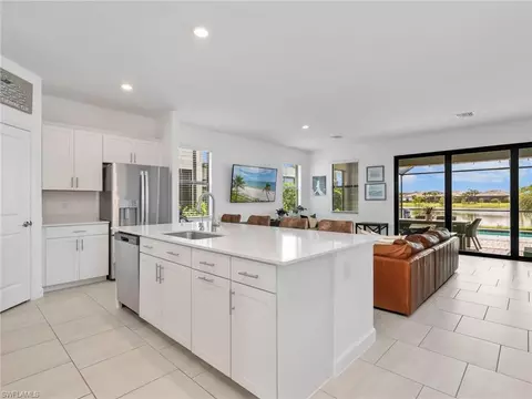 20199 Hartford Blvd, Estero, FL 33928 photo 8