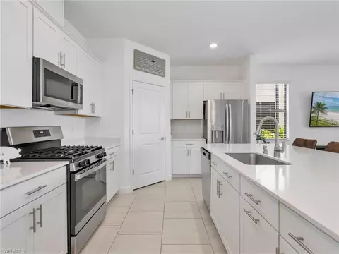 20199 Hartford Blvd, Estero, FL 33928 photo 9