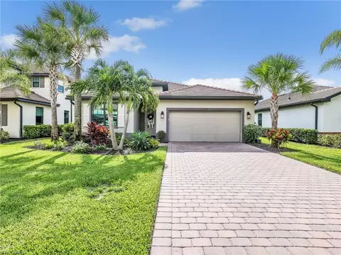 20199 Hartford Blvd, Estero, FL 33928 photo 2