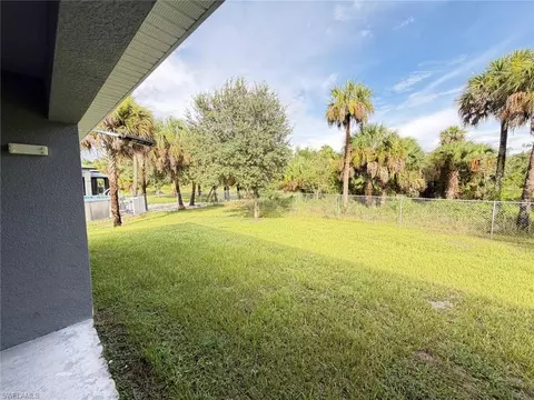 Exterior - 3006 Base Ct, Labelle, FL 33935 photo 3 of 3
