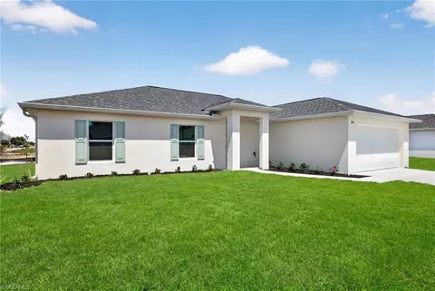 1135 NW 8th Pl, Cape Coral, FL 33993