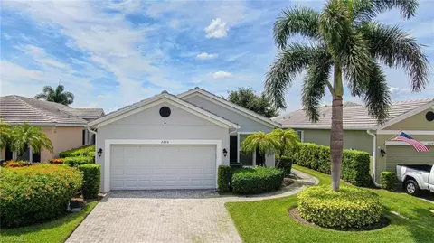 2626 Vareo Ct, Cape Coral, FL 33991